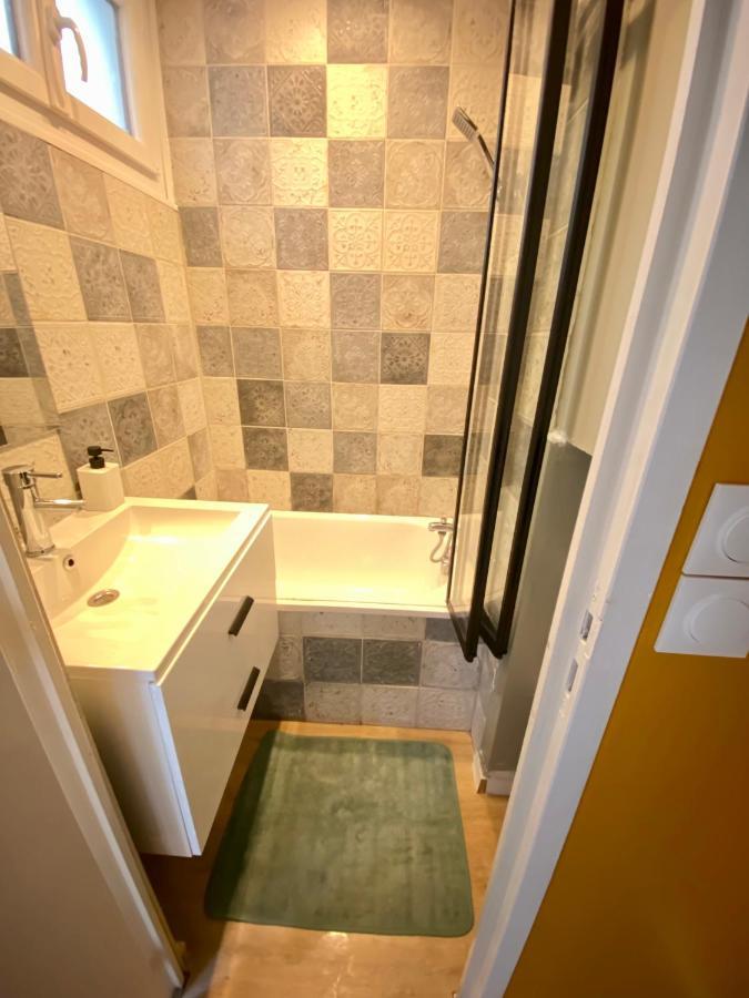 T2 Cosy / Quartier Calme / Magasins D'Usine A Proximite Appartement Saint-Julien-les-Villas Buitenkant foto
