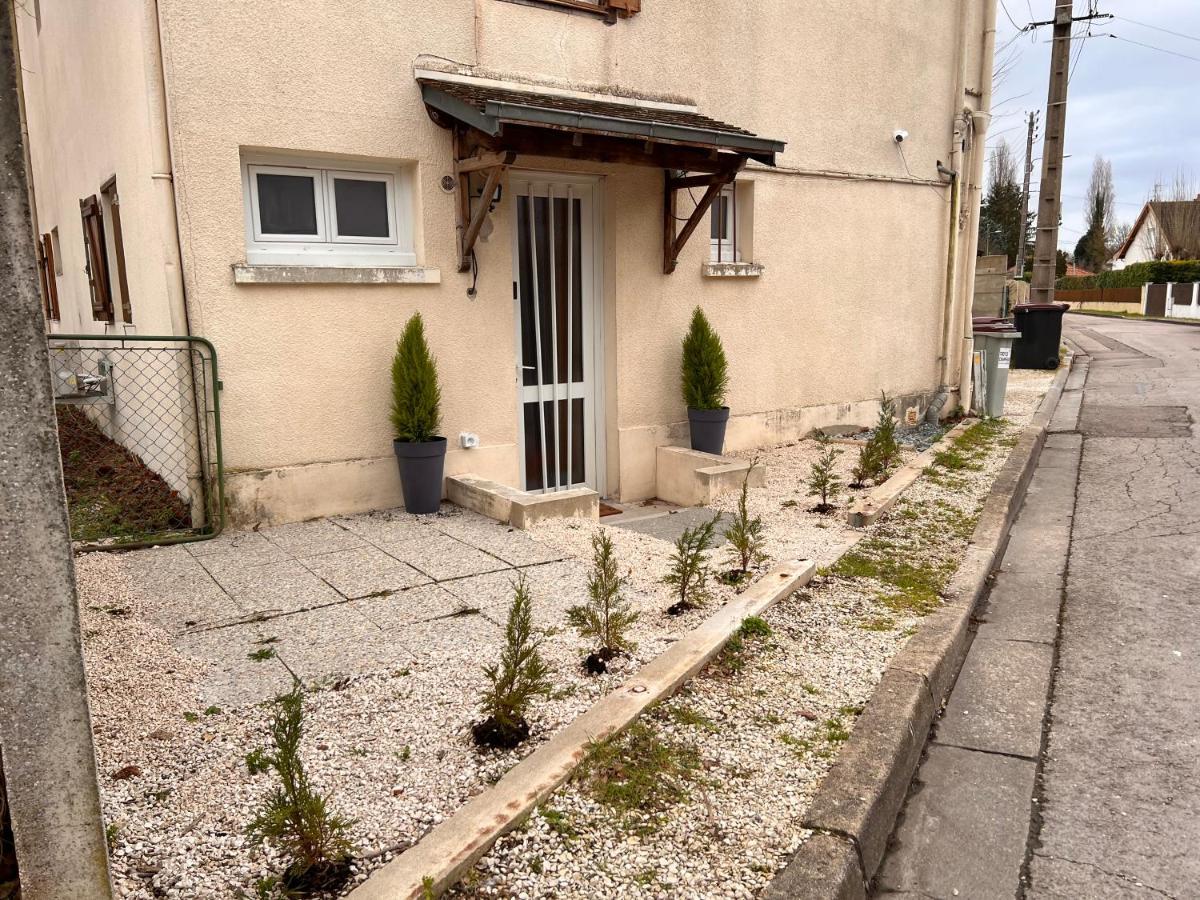 T2 Cosy / Quartier Calme / Magasins D'Usine A Proximite Appartement Saint-Julien-les-Villas Buitenkant foto